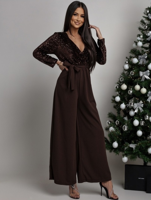 KOMBINEZON MAXI Z CEKINOWĄ GÓRĄ I DŁUGIM RĘKAWEM CZEKOLADOWY